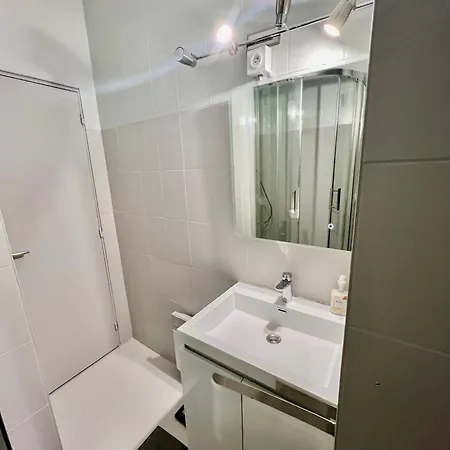 Daire Cosy Studio - Champs-elysees